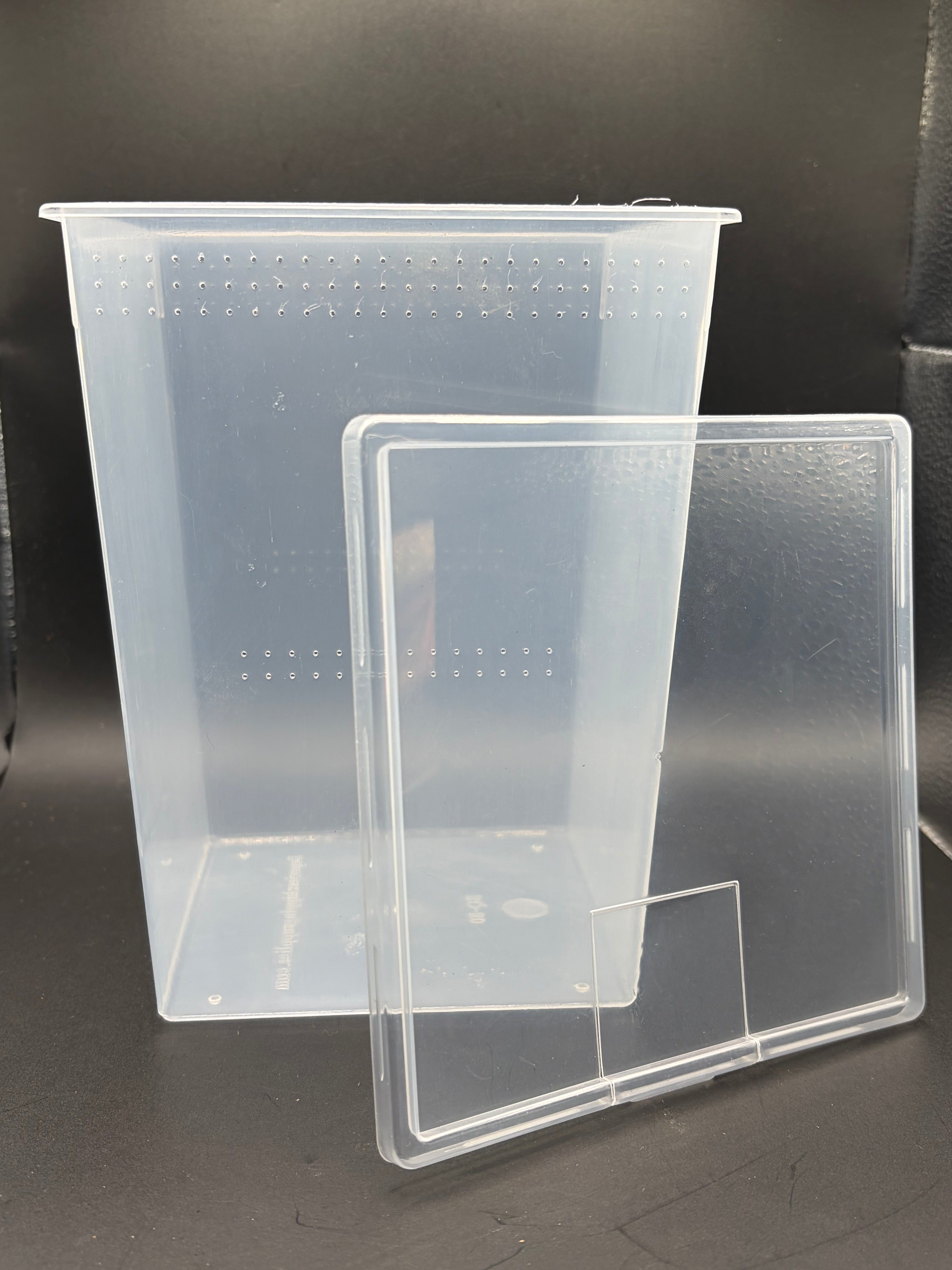 80 Oz Flip Top Plastic Enclosure