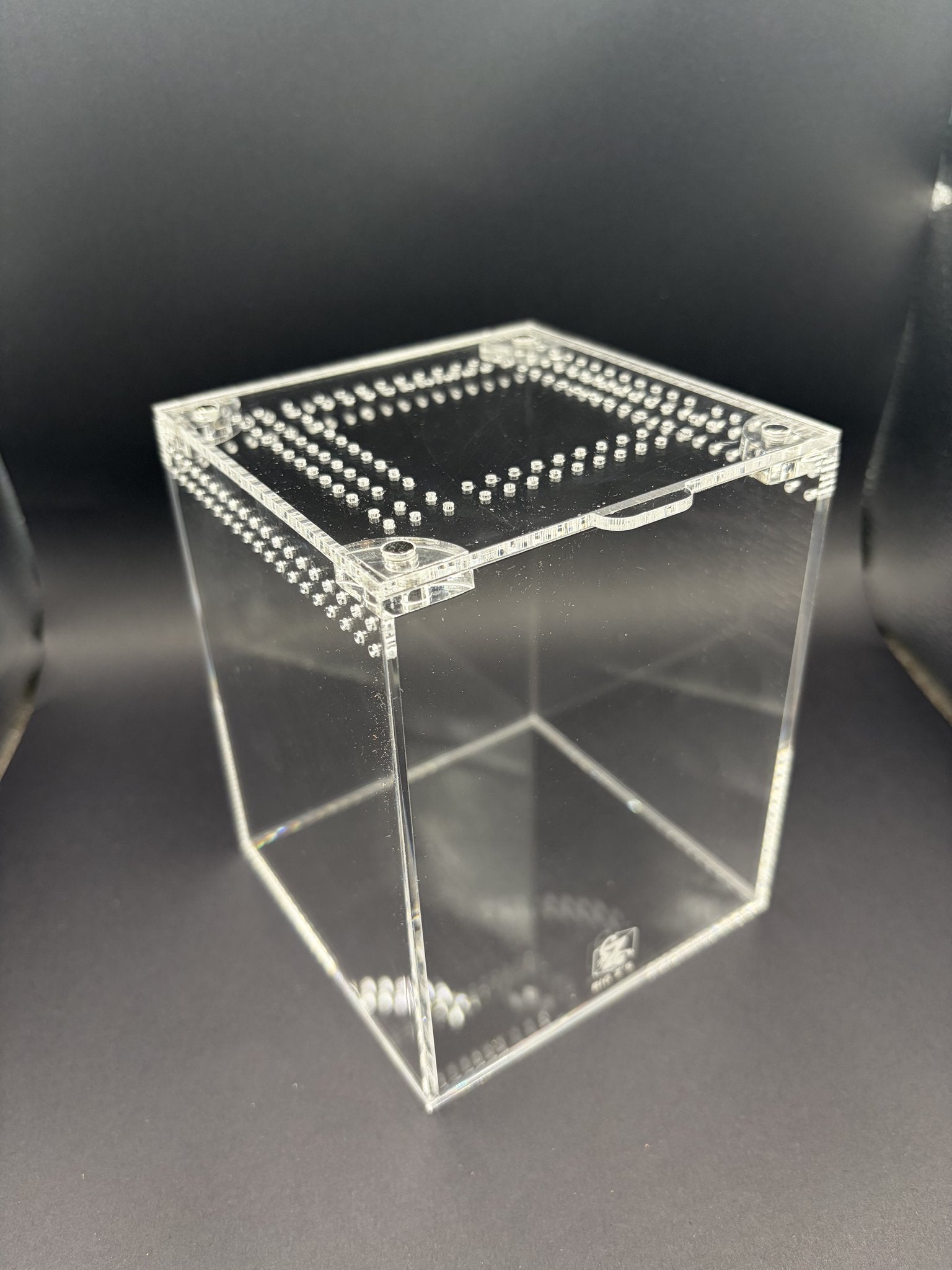 4 x 4 x 5 in Arboreal Acrylic Enclosure, 3 mm photo 3